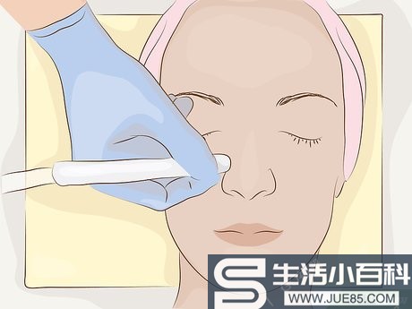 5种方法来缩小鼻子上的毛孔