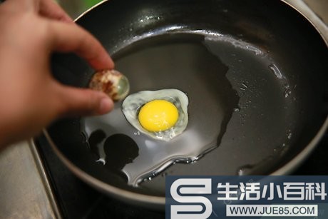 3种方法来烹饪鹌鹑蛋