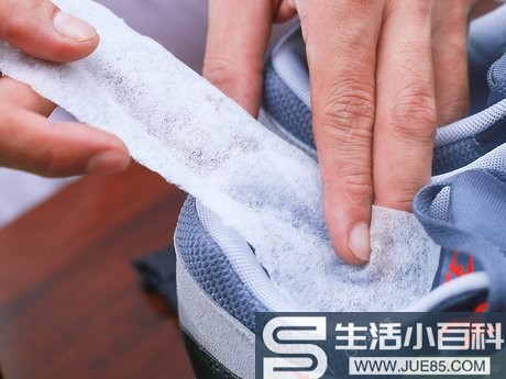10种方法来清洗臭运动鞋